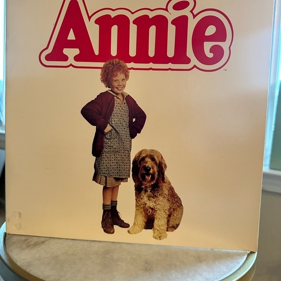 Annie Original Motion Picture Soundtrack - Picture 1 of 4